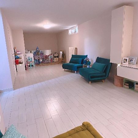 Villa Souari 10' Da Forte De Marmi - 2Km Spiaggia Лидо-ди-Камайоре Экстерьер фото